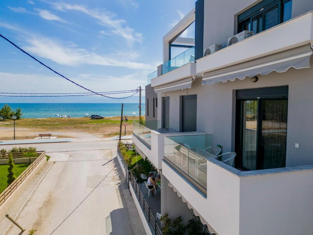 Морска Къща Емма Οφρύνιο Εξωτερικό φωτογραφία